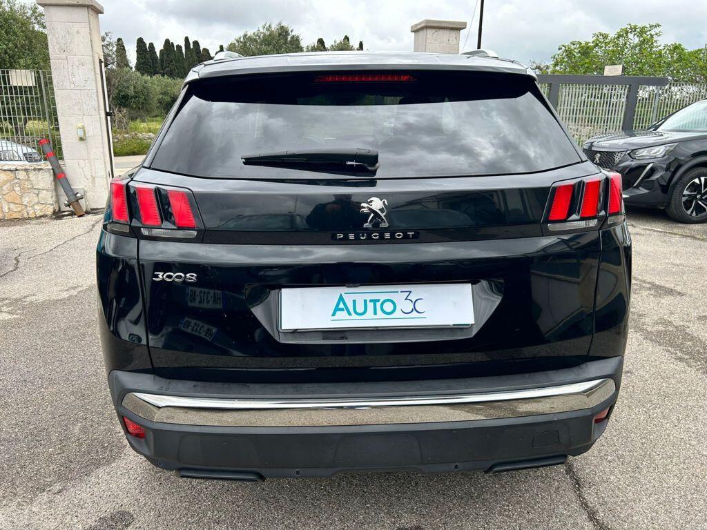 Peugeot 3008 1.5 130cv Business EAT8