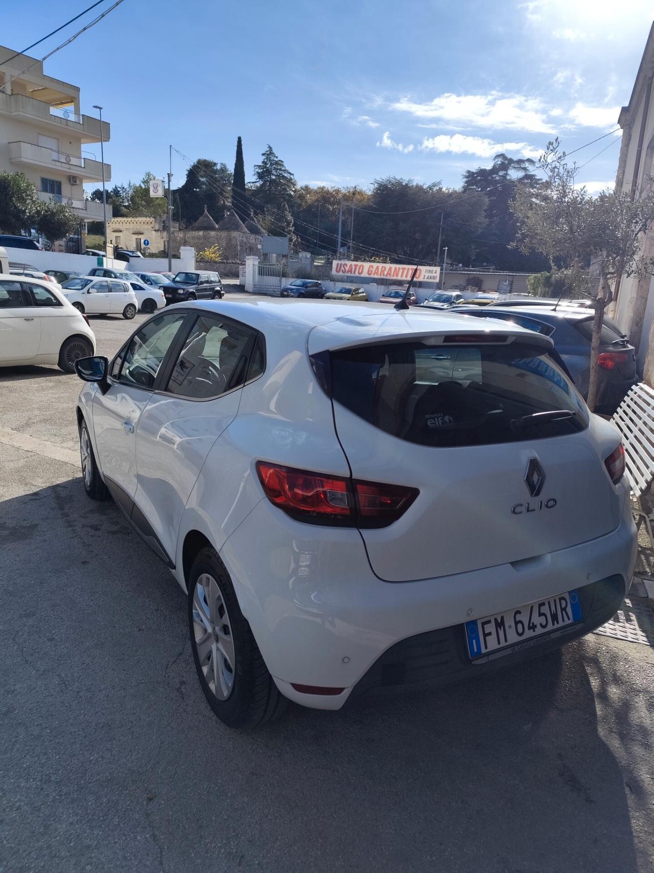 Renault Clio 1.2 75CV 5 porte Life