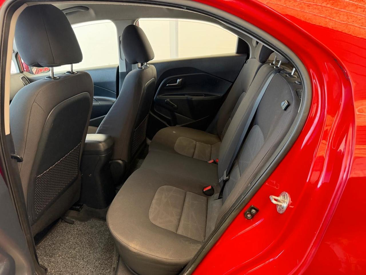 KIA RIO 1.1 DIESEL 75CV HIGH TECH