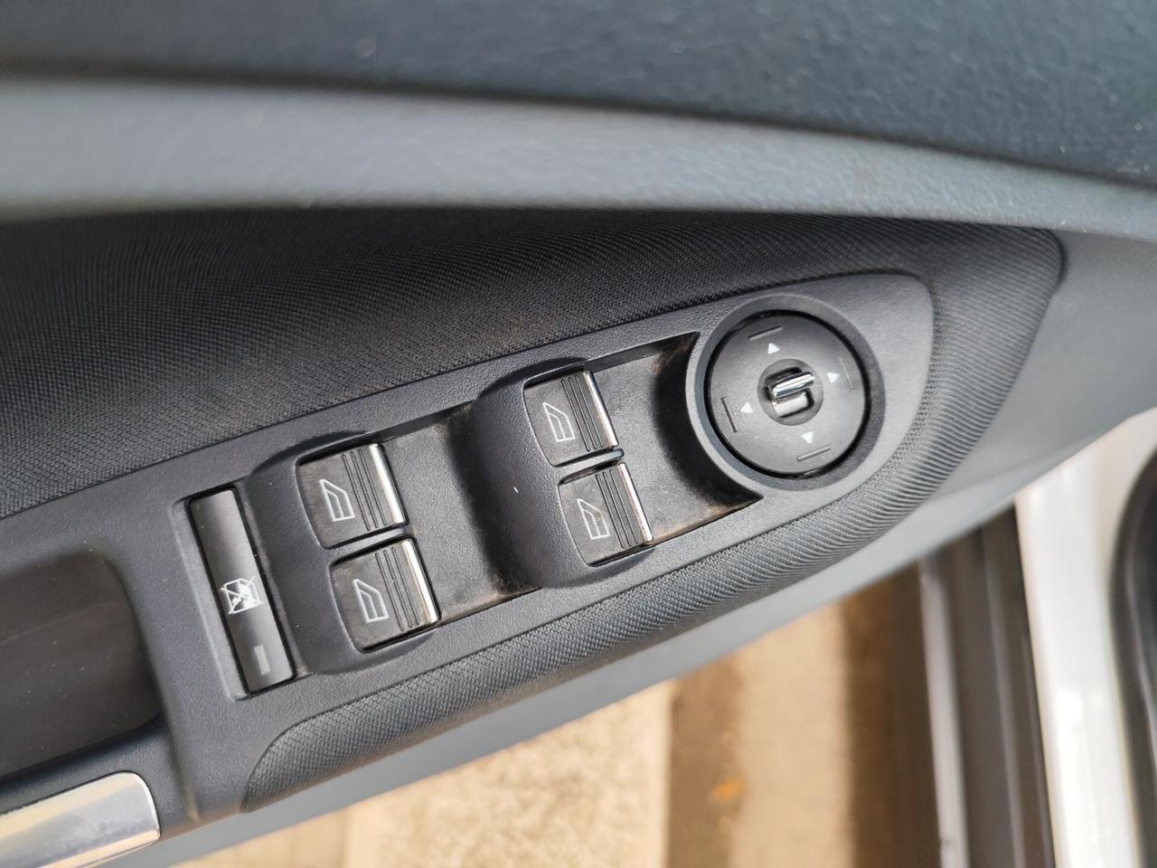 Ford C-Max 1.6 TDCi 95CV UNIPRO PERFETTA