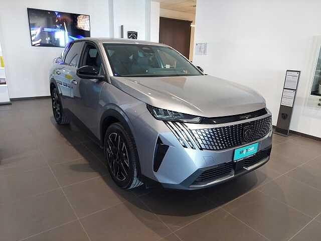 Peugeot 3008 Hybrid 136 e-DCS6 Allure KM0