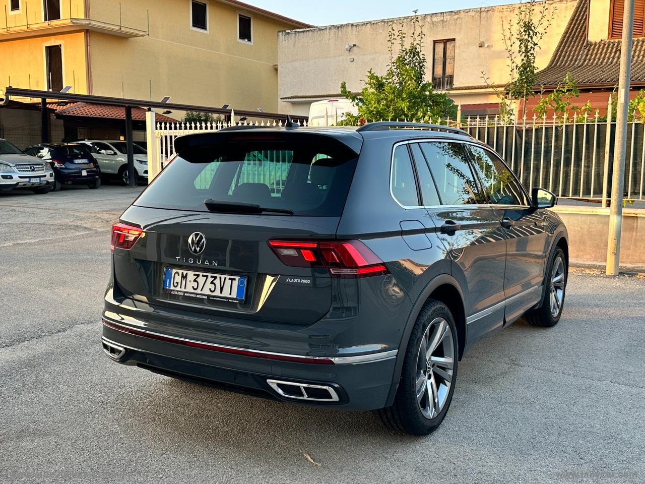 VOLKSWAGEN Tiguan 2.0 TDI 150CV SCR DSG R-Line
