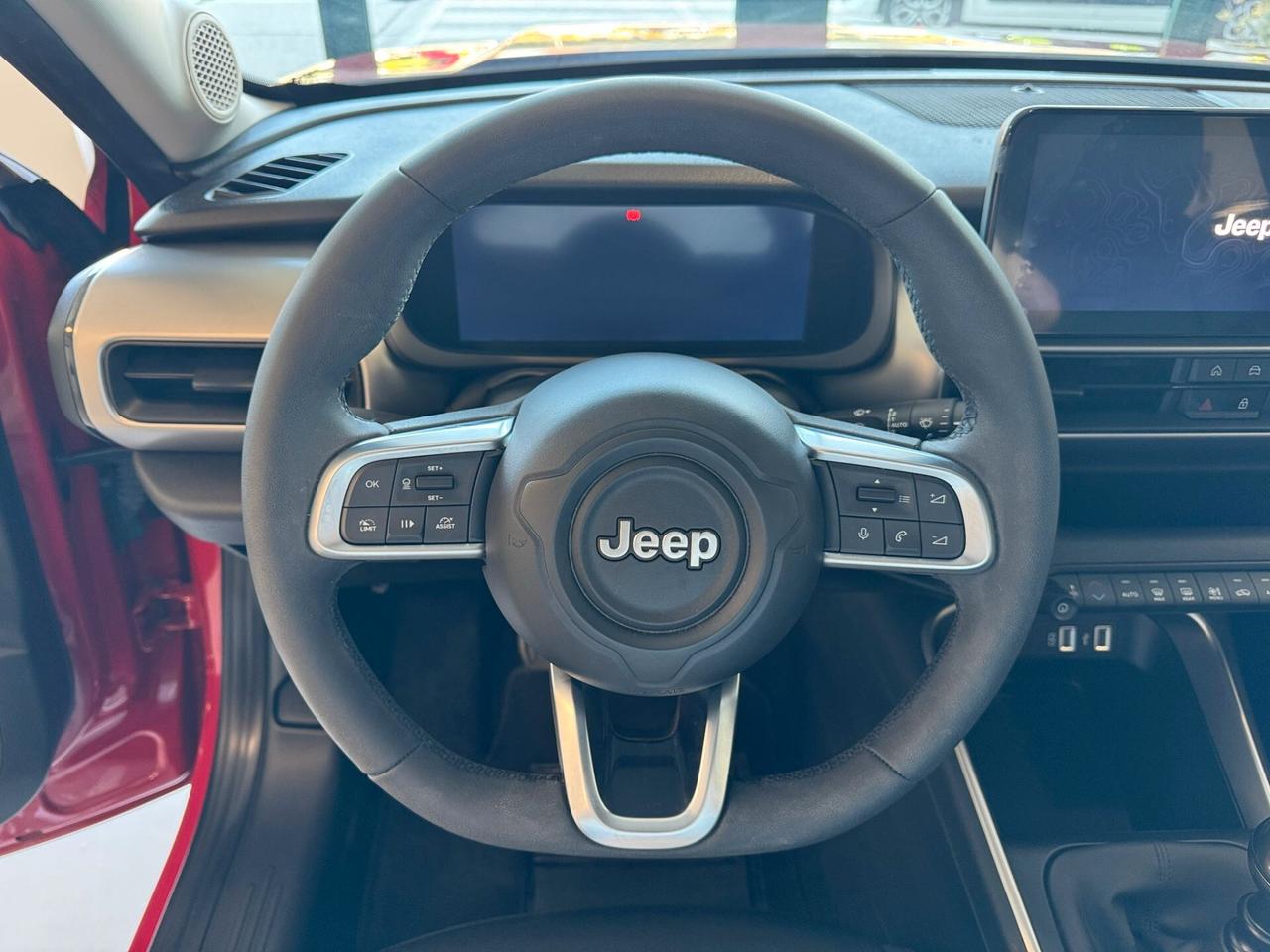Jeep Avenger 1.2 Turbo 100 CV Altitude 10.000km!