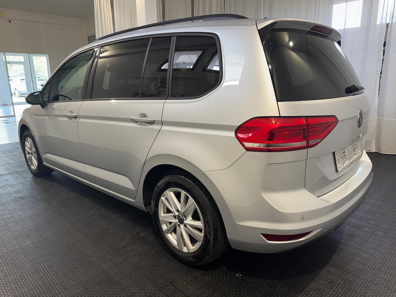 Volkswagen Touran 1.5 TSI ACT DSG Executive BlueMotion Technology