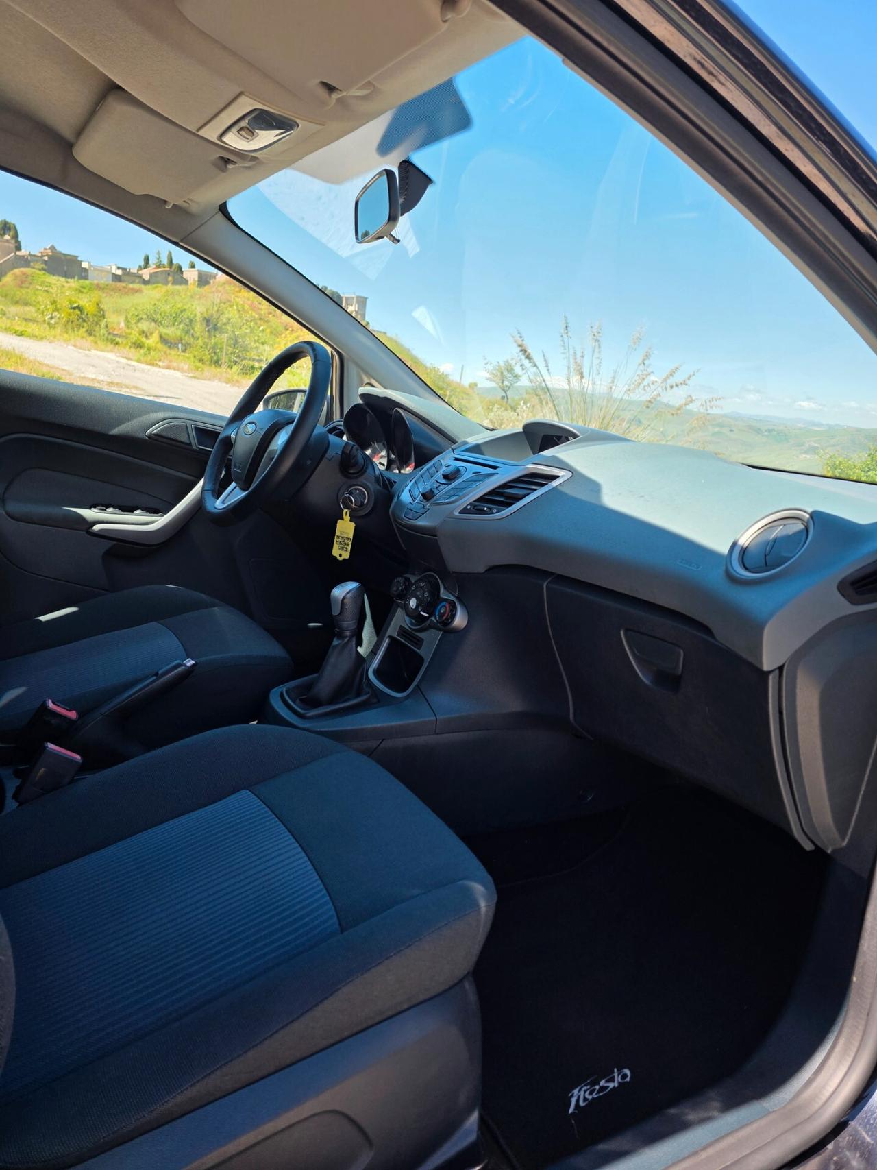 Ford Fiesta 1.2 82 CV 5 porte Titanium