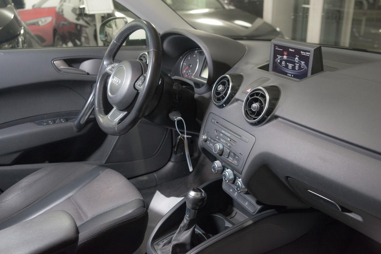 AUDI A 1 SPORTBACK 1.6 TDI 90 CV S-TRONIC CERCHI IN LEGA OK NEOPATENTATI
