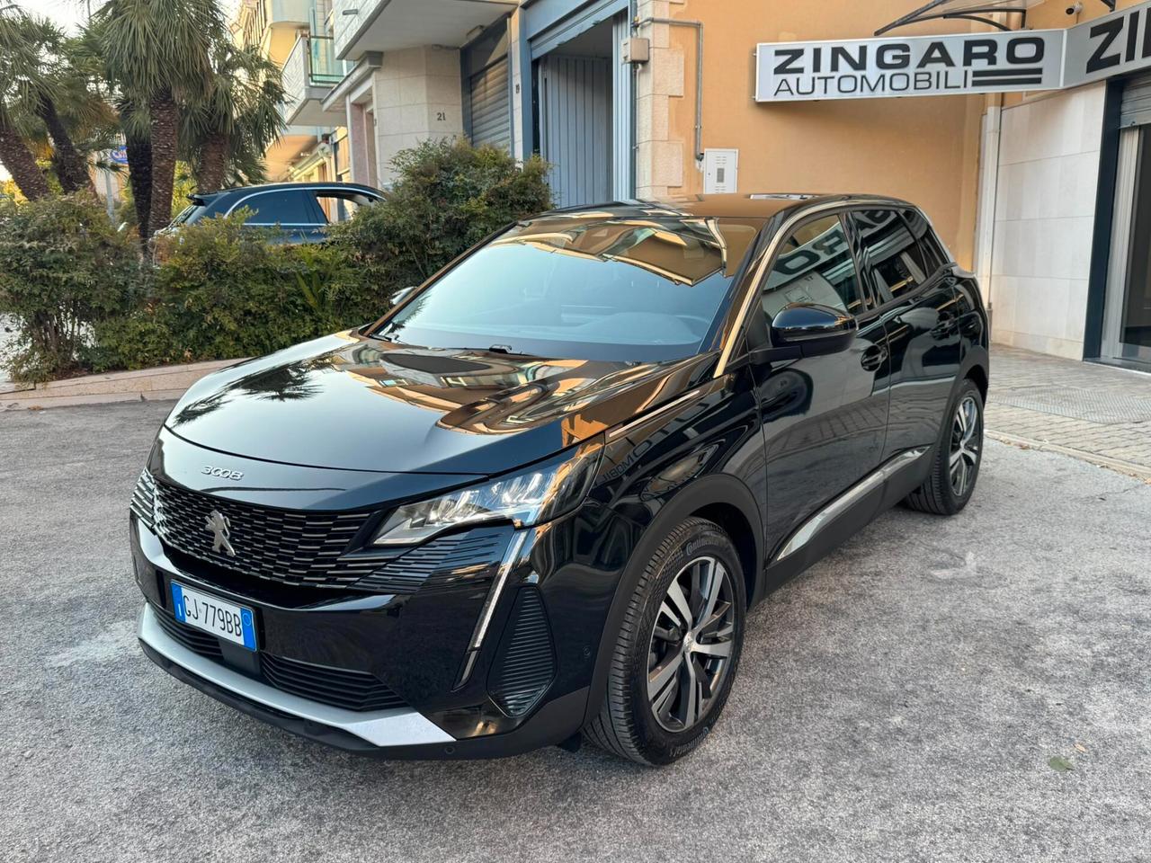 PEUGEOT 3008 HDI 130 S&S EAT8 ALLURE NAVI+RETROCAMERA