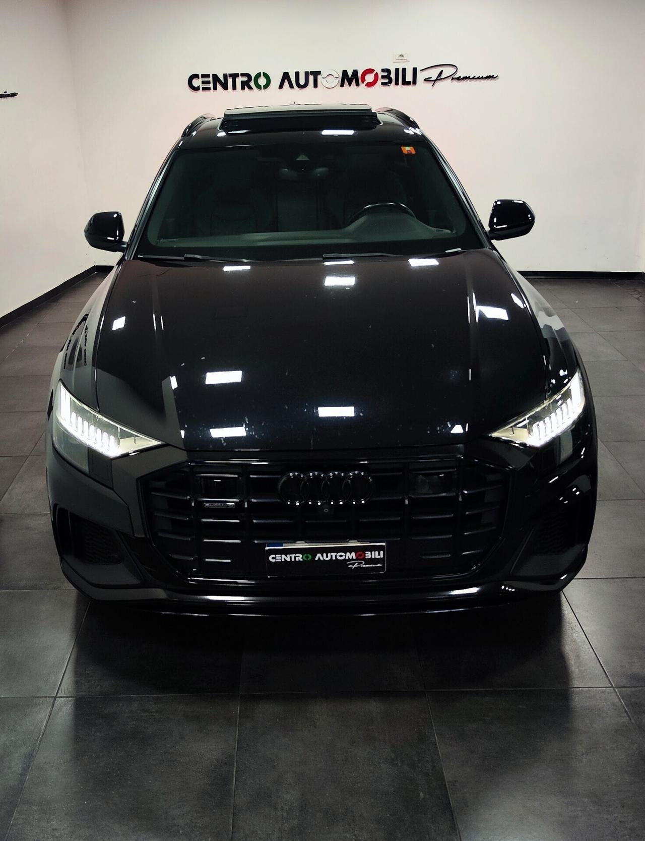 Audi Q8 50 TDI 286 CV quattro tiptronic S Line Tetto Matrix Night
