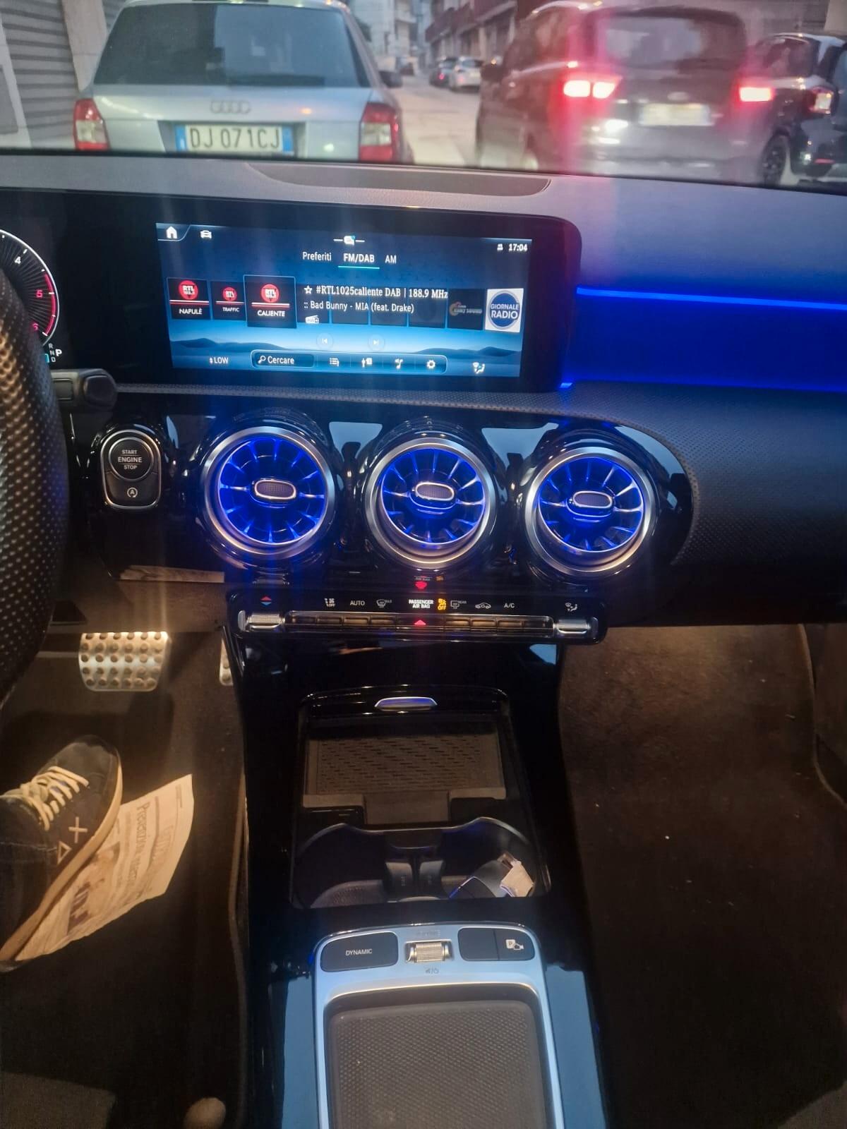 Mercedes-benz A 180 d Automatic AMG Line Premium Plus