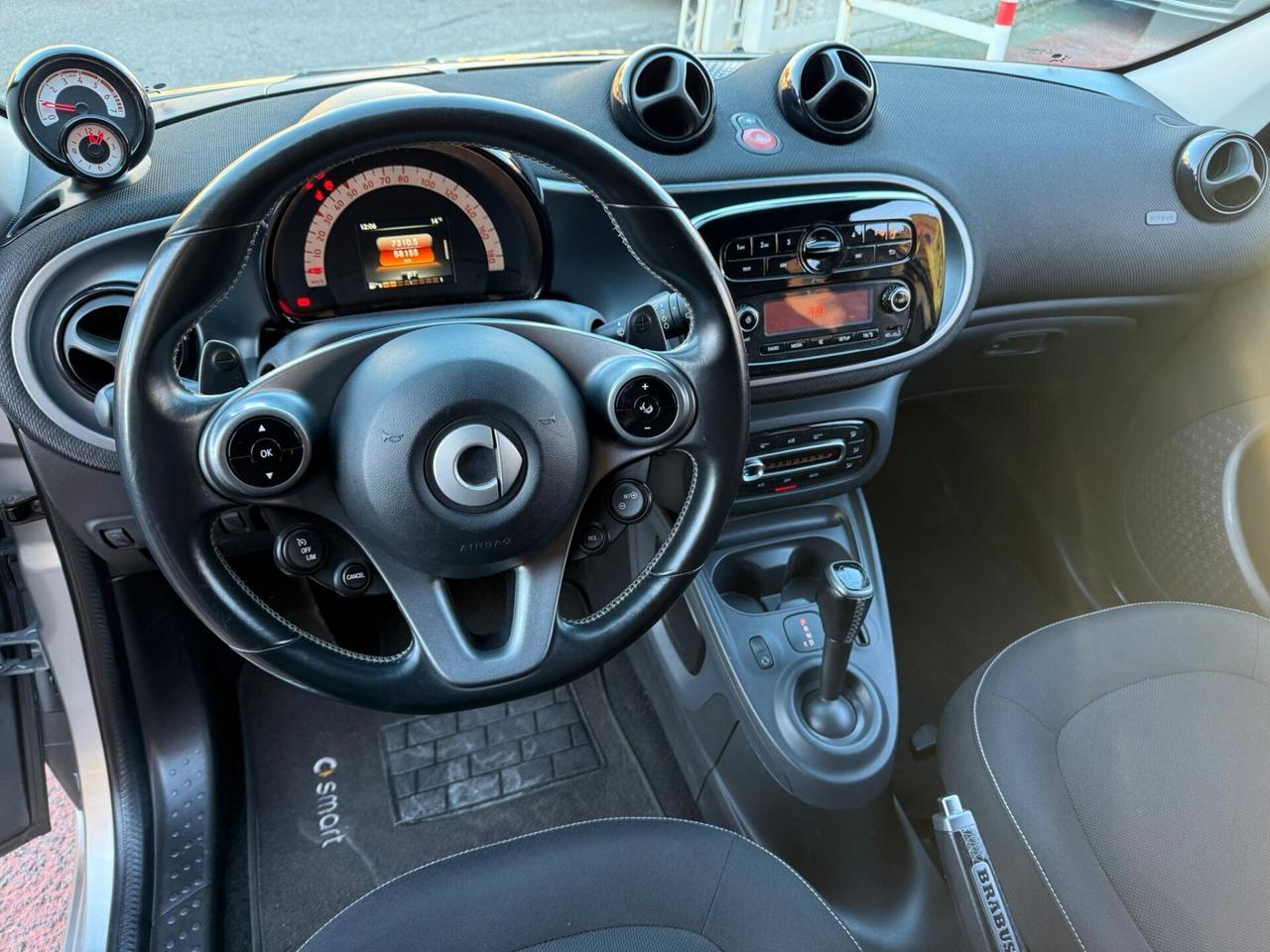 SMART FORFOUR AUTOMATICA *PRONTA CONSEGNA