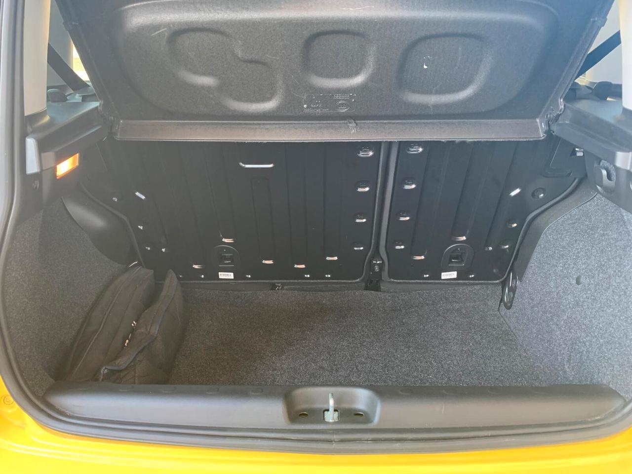 Fiat Panda 1.0 FireFly Hybrid CityCross 5p. Unicop.