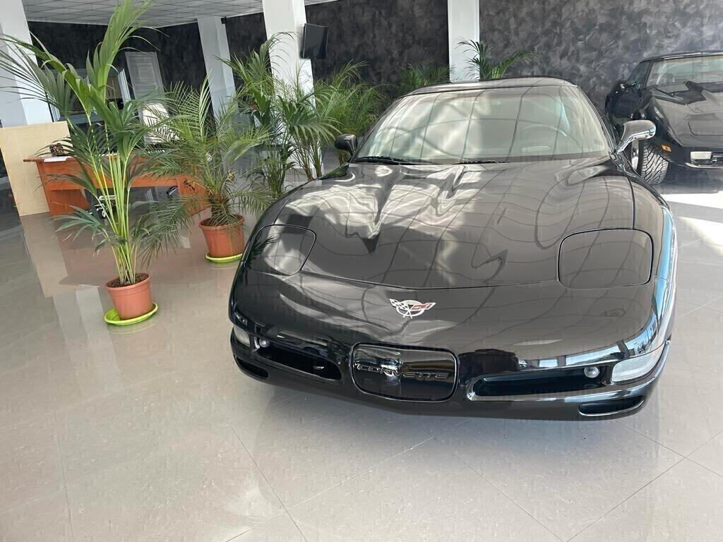 CHEVROLET CORVETTE C5 5.6 50TH BIRTHDAY 344 CV