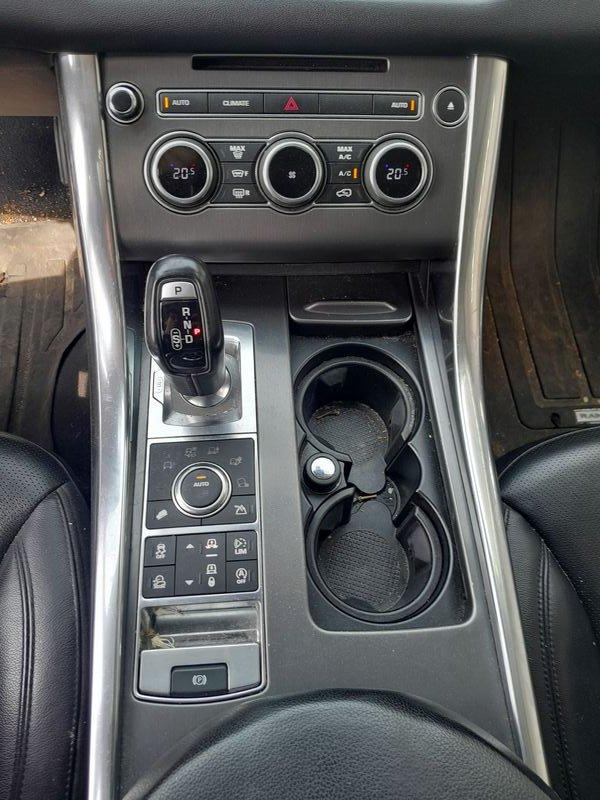 Land Rover Range Rover Sport 3.0 TDV6 HSE