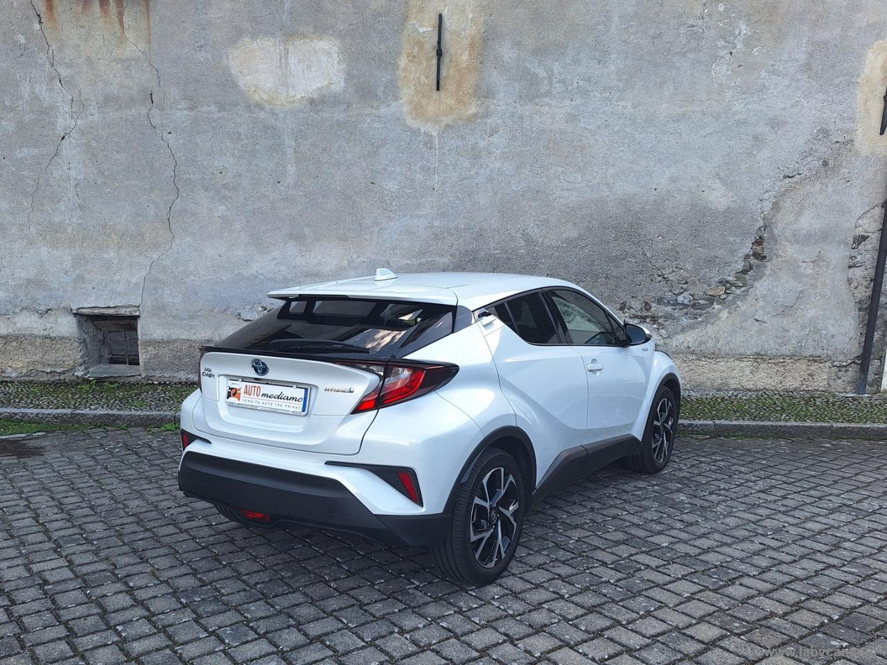 TOYOTA C-HR 1.8 Hybrid E-CVT TREND GARANZIA UFF. TAGLIANDI