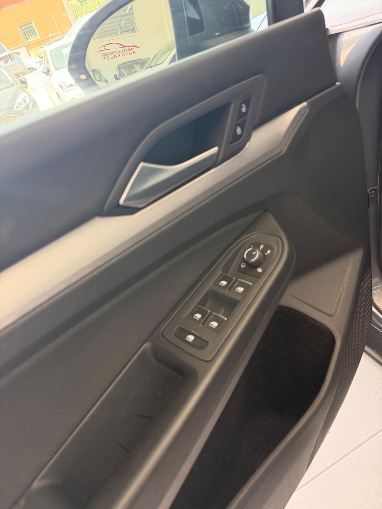VW GOLF 8 2.0 TDI 150 CV DSG SCR Style FINANZIABILE