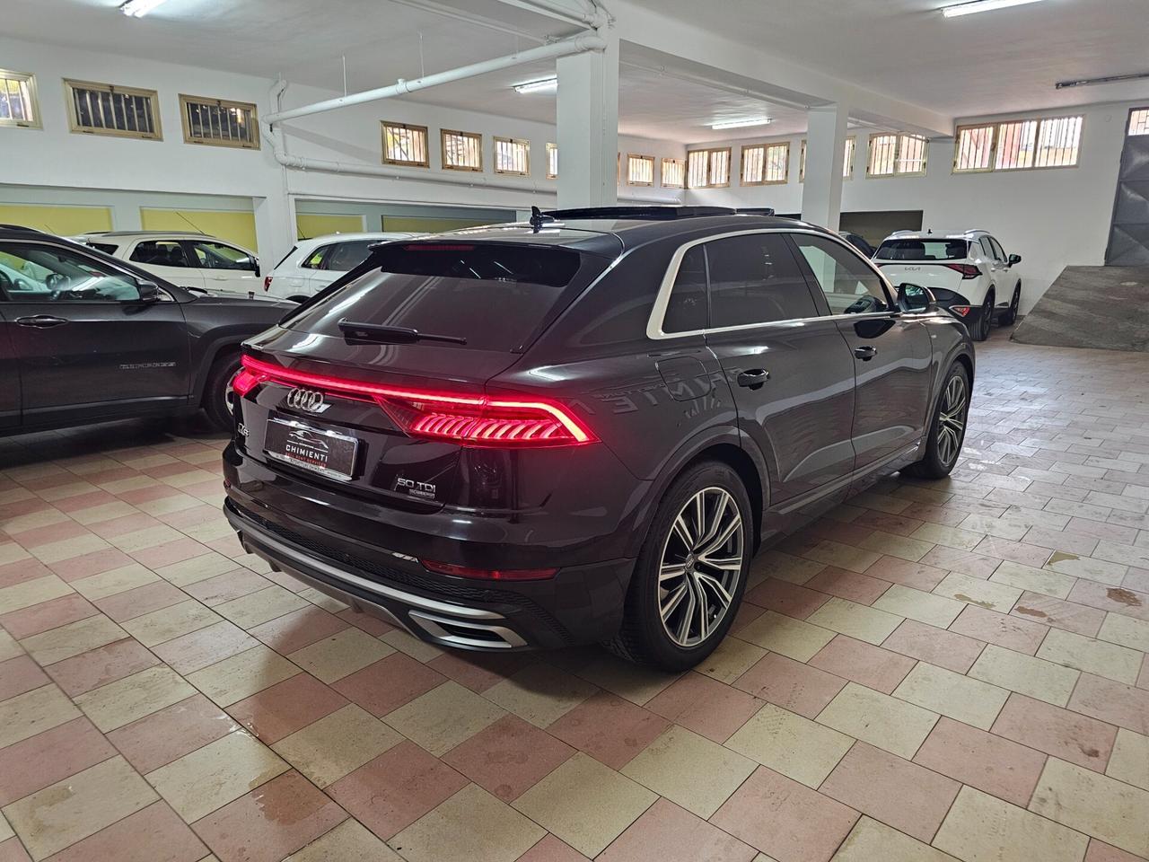 Audi Q8 50 TDI 286 CV quattro tiptronic Sport