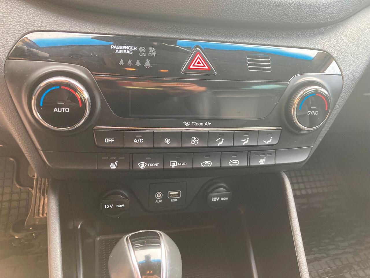 Hyundai tucson 1.7 141cv Full optonal 12/2016