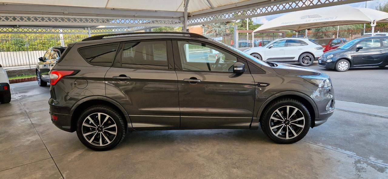 Ford Kuga 2.0 TDCi 150cv 4WD ST-Line