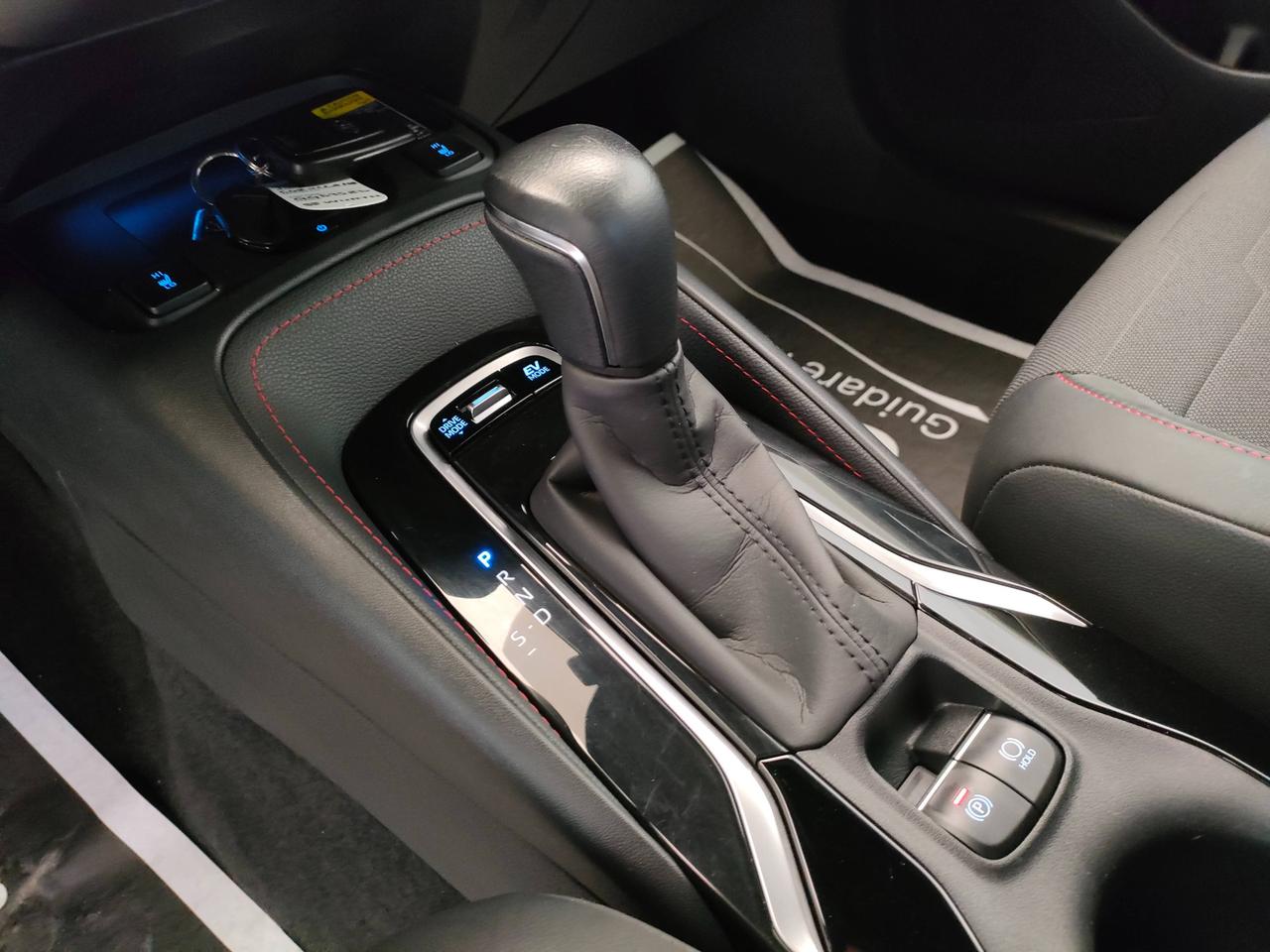 TOYOTA Corolla XII 2019 - Corolla 2.0h Lounge cvt