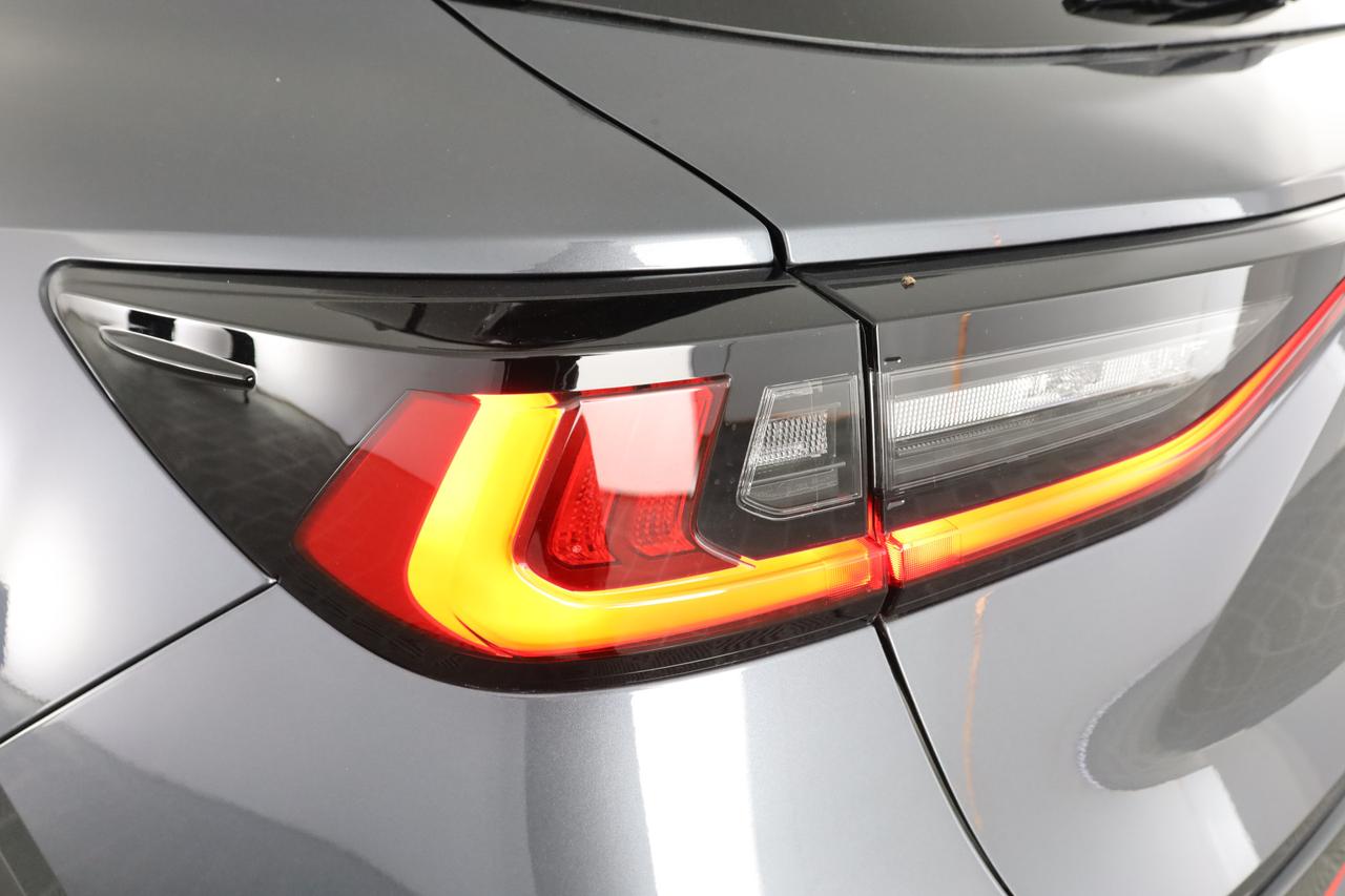 LEXUS LBX Hybrid Cool