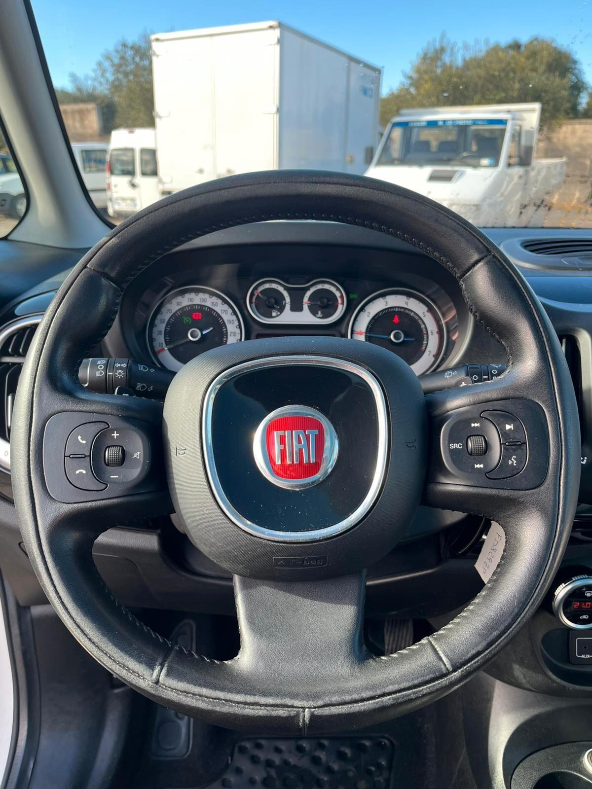 Fiat 500L 1.3 Multijet 95 CV Dualogic Trekking