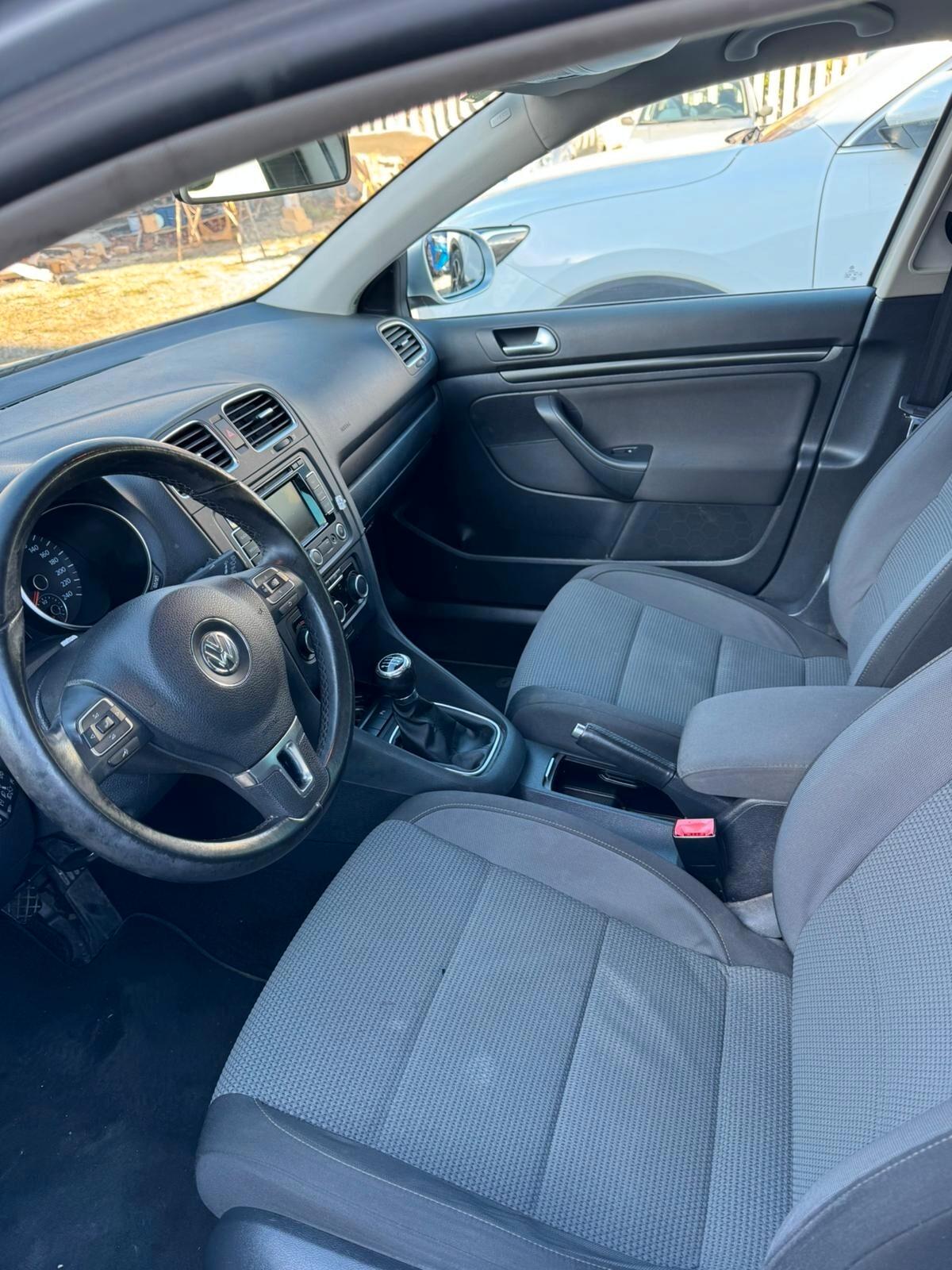 Volkswagen Golf Variant 1.6 TDI DPF Comfortline