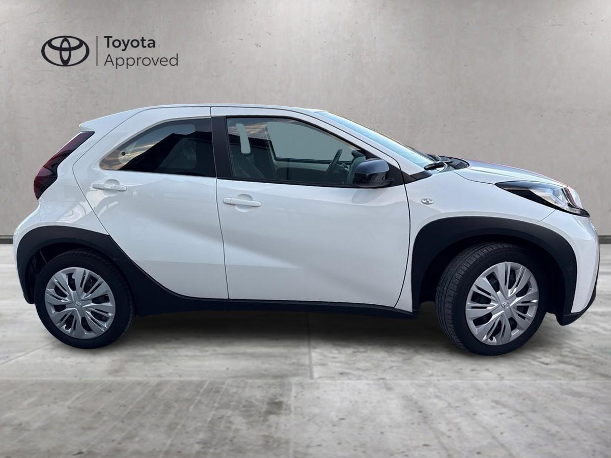TOYOTA Aygo X - Aygo X 1.0 Active 72cv