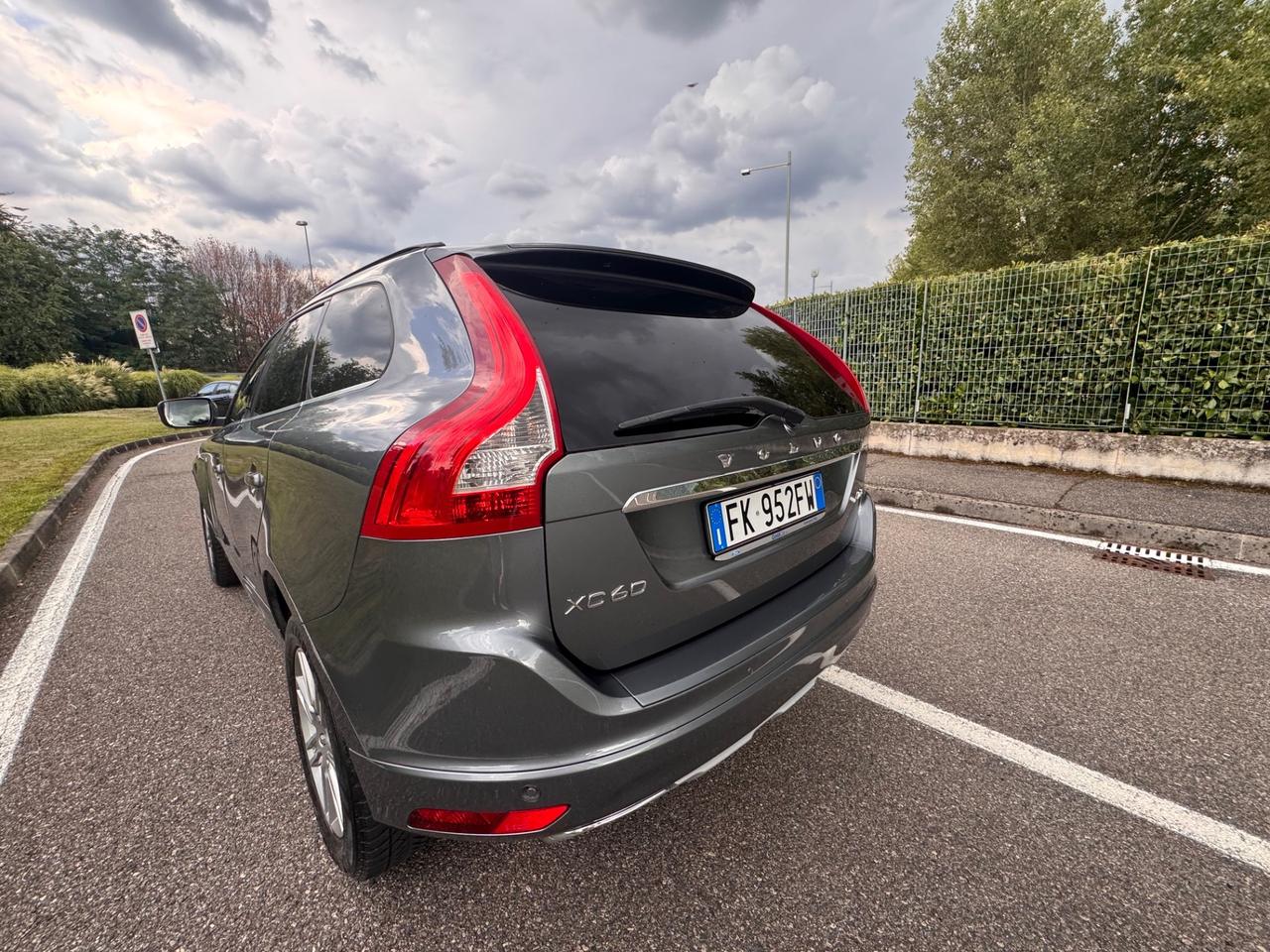 Volvo XC 60 XC60 D4 AWD Geartronic Kinetic
