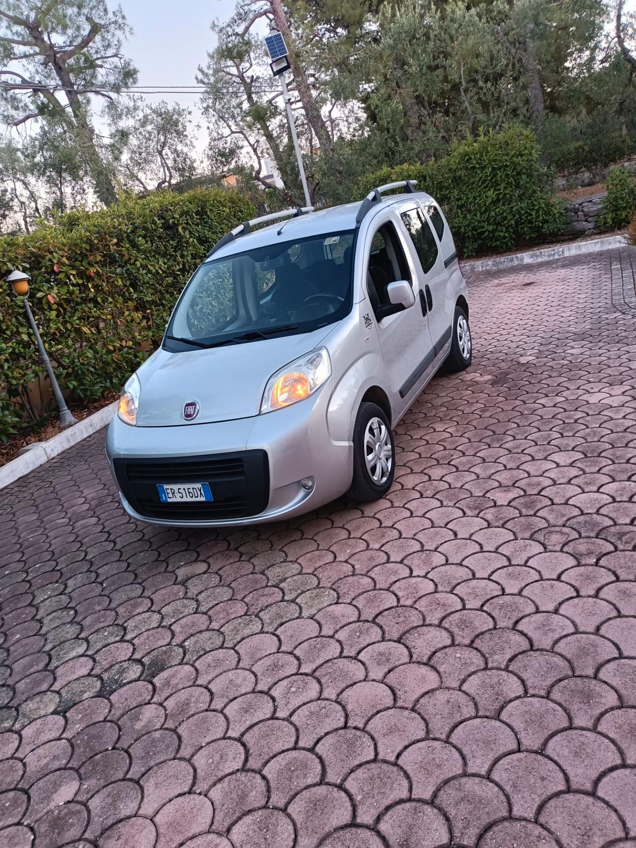 Fiat Fiorino 1.4 8V Combi Semivetrato Natural Power