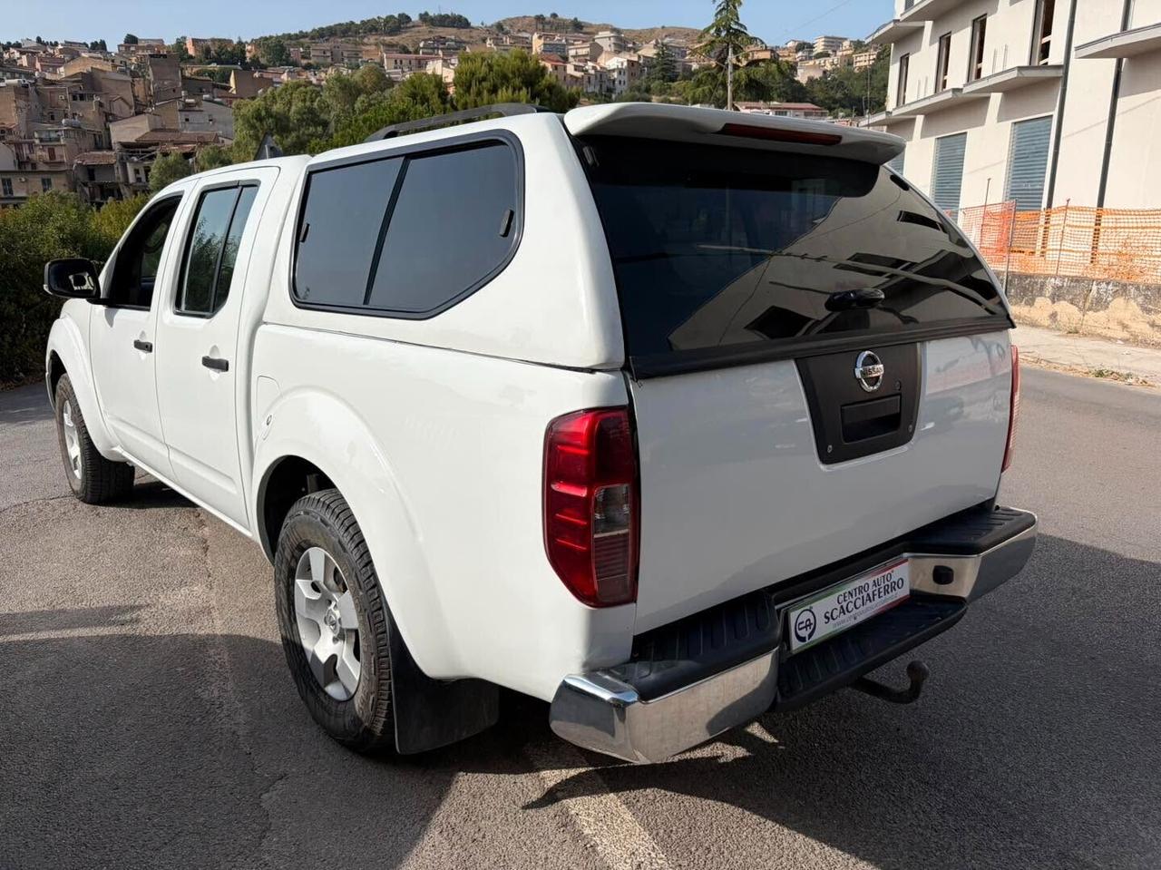Nissan Navara 2.5 dCi 4 porte Double Cab Sport