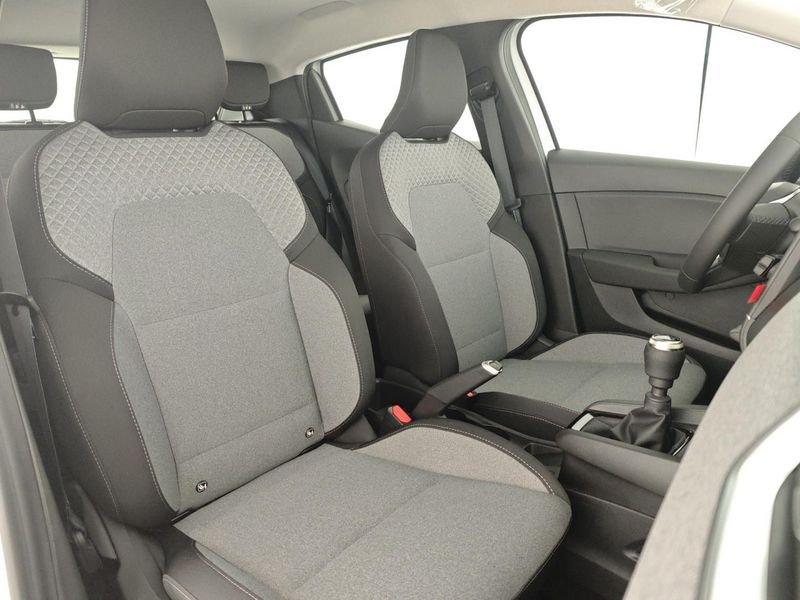 Renault Clio ECO-G 100 CV Evolution + Pack keyless entry + Parking Camera