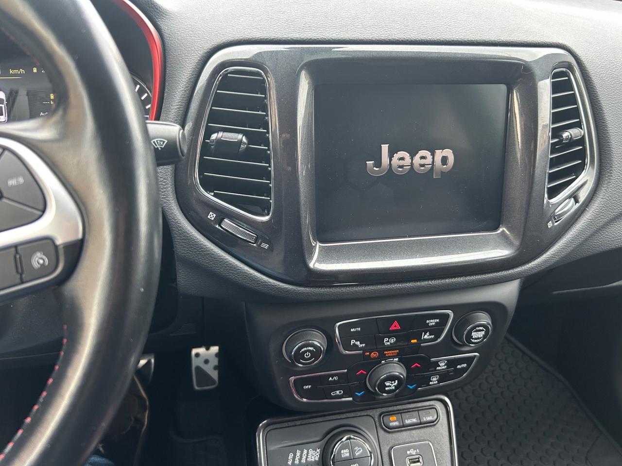 Jeep Compass 1.3 Turbo T4 240 CV PHEV AT6 4xe Trailhawk