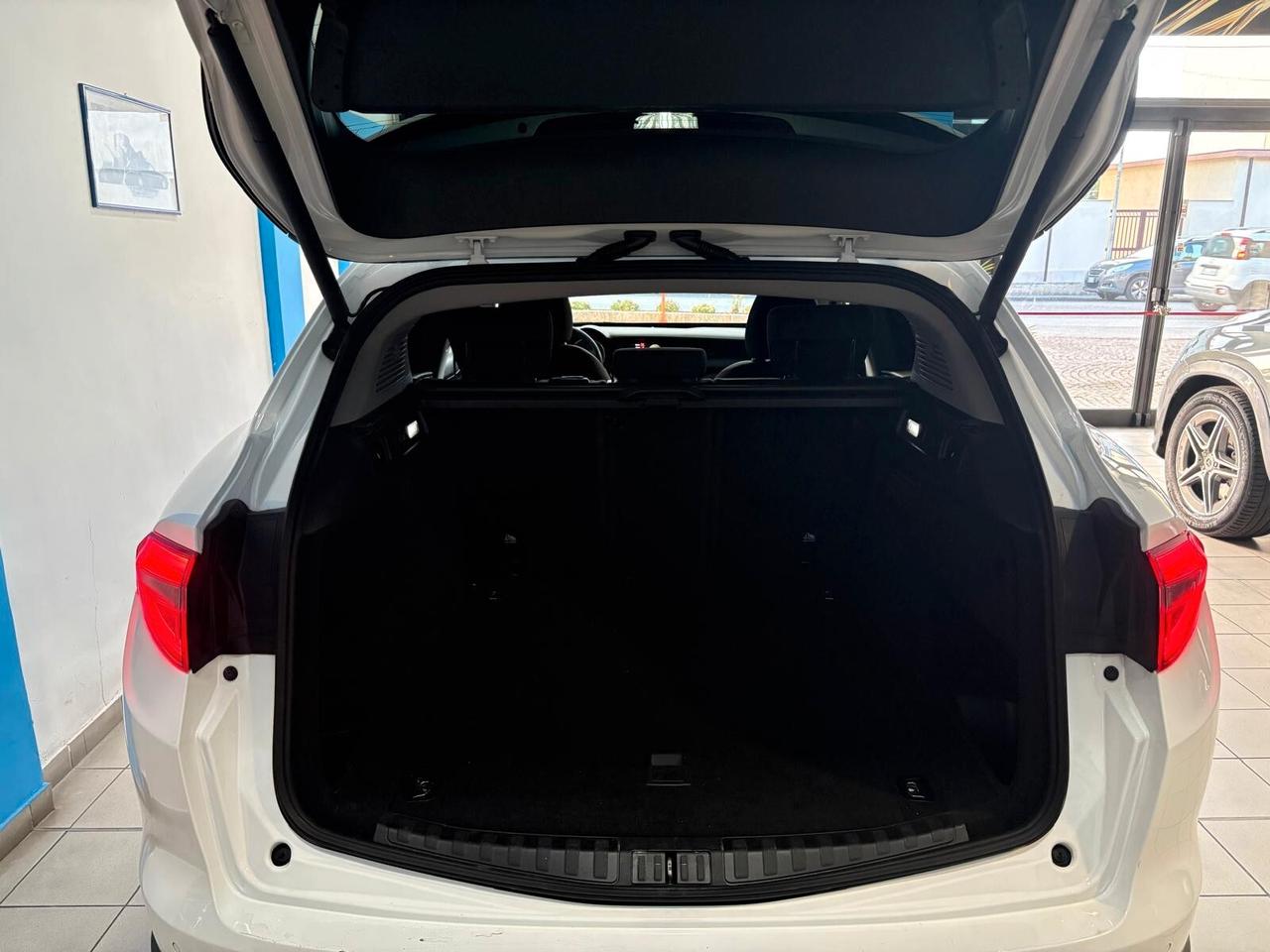 Alfa Romeo Stelvio 2.2 Turbodiesel 180 CV AT8 Q4 Business
