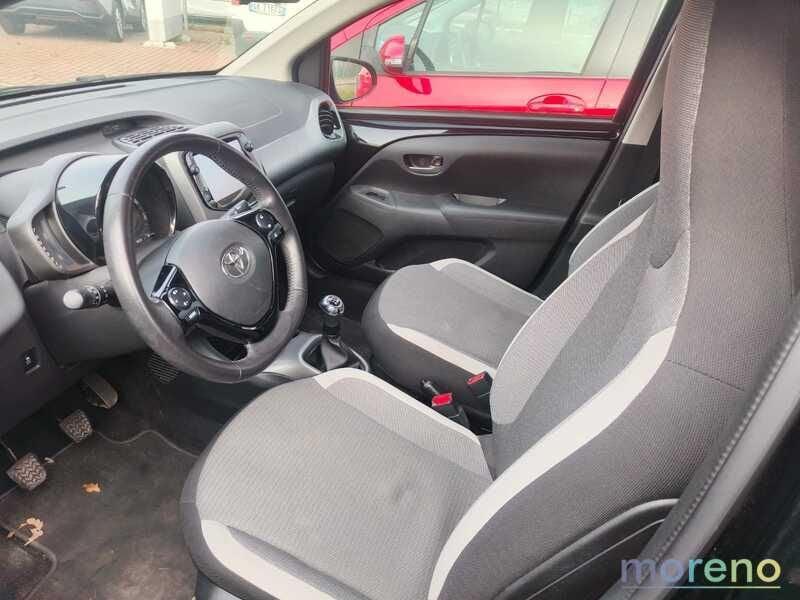 Toyota Aygo 1.0 72 CV x-play
