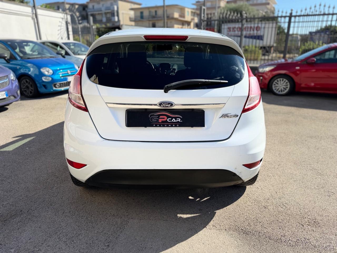 Ford Fiesta 1.5 TDCi 75CV 5 porte Titanium