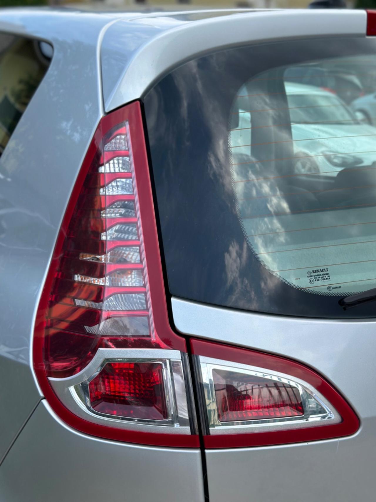 Renault SCENIC XMOD 1.5 dCi 110CV WAVE KMCERT GARANZ