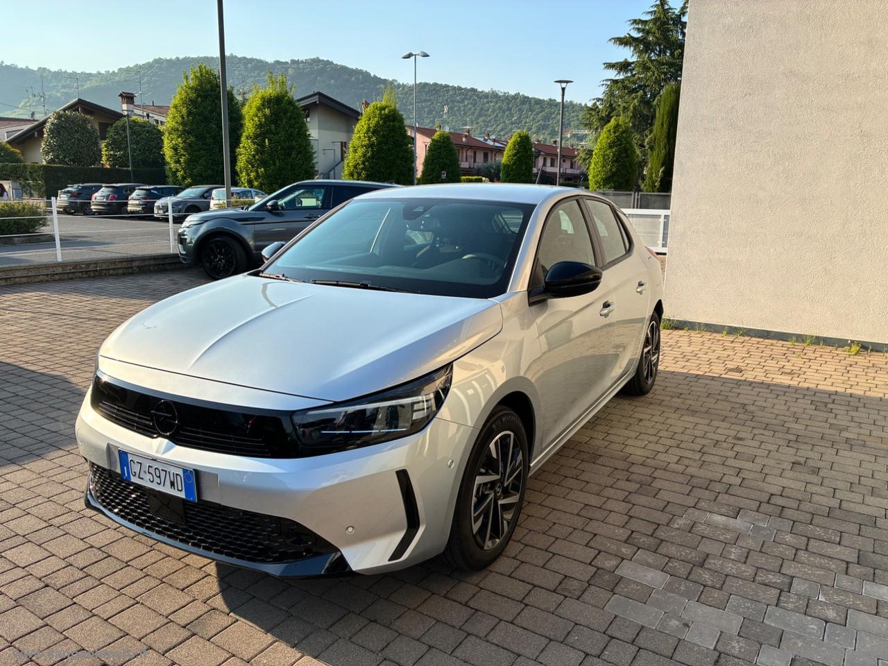 OPEL Corsa 1.2 100 CV aut. GS Line