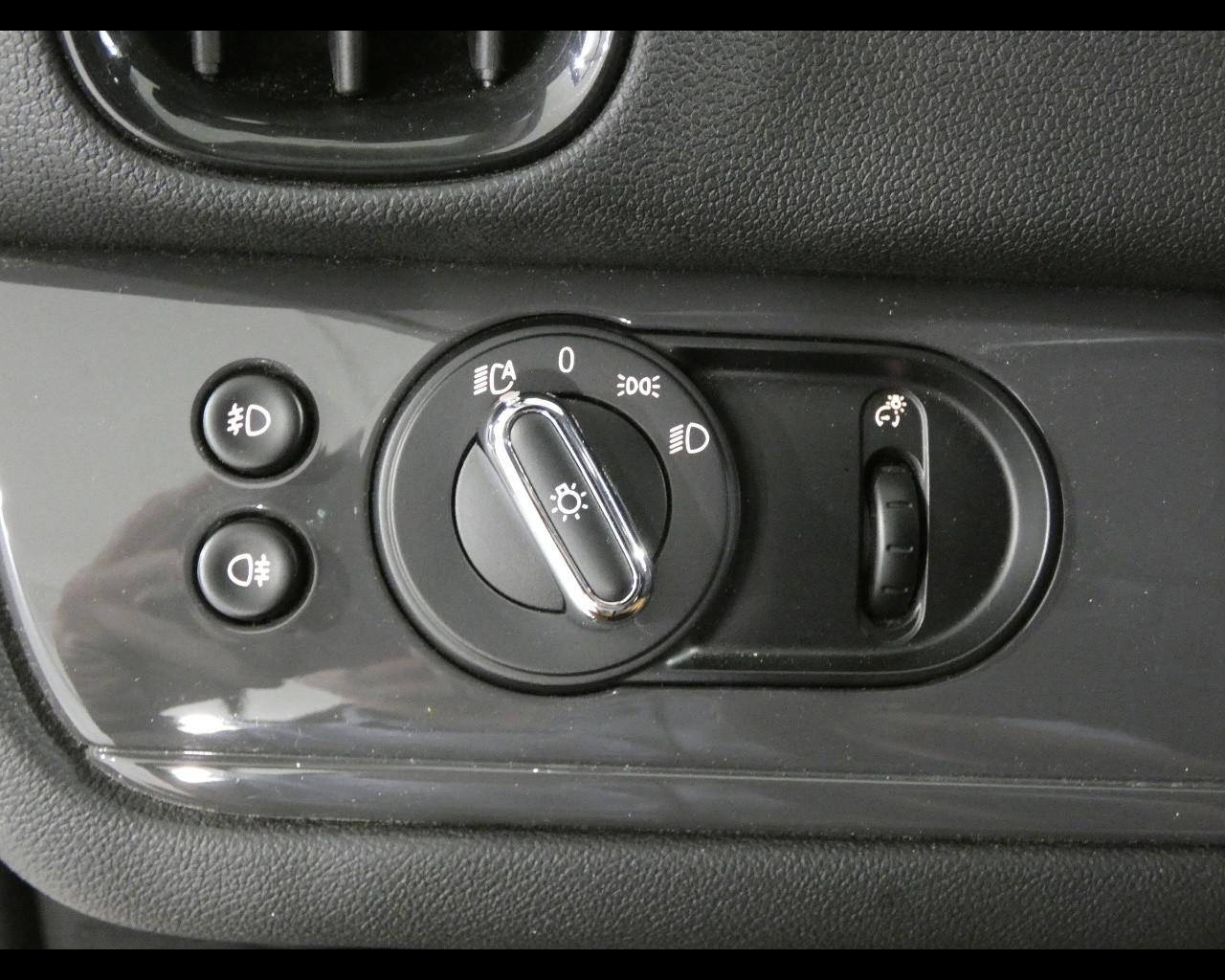 MINI Mini Countrym.(F60) - Mini 1.5 One D Classic Countryman