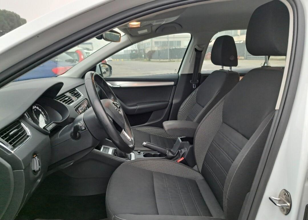 Skoda Octavia 1.6 TDI CR 90 CV Wagon Active