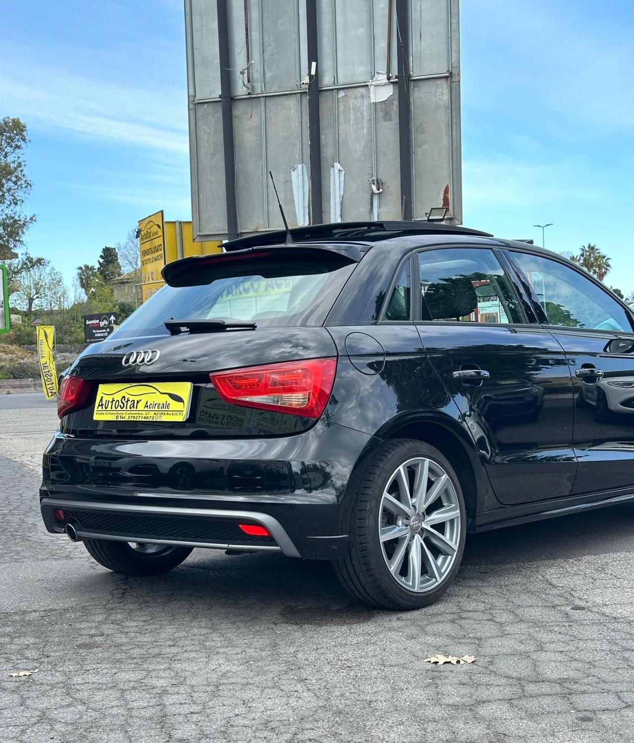 Audi A1 1.6 TDI 90CV S-LINE