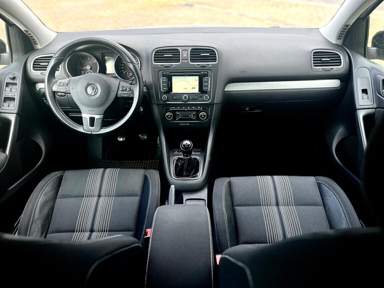 Volkswagen Golf 1.6 TDI(105cv)*NAVI*SEDILRISCALD*SENSORI