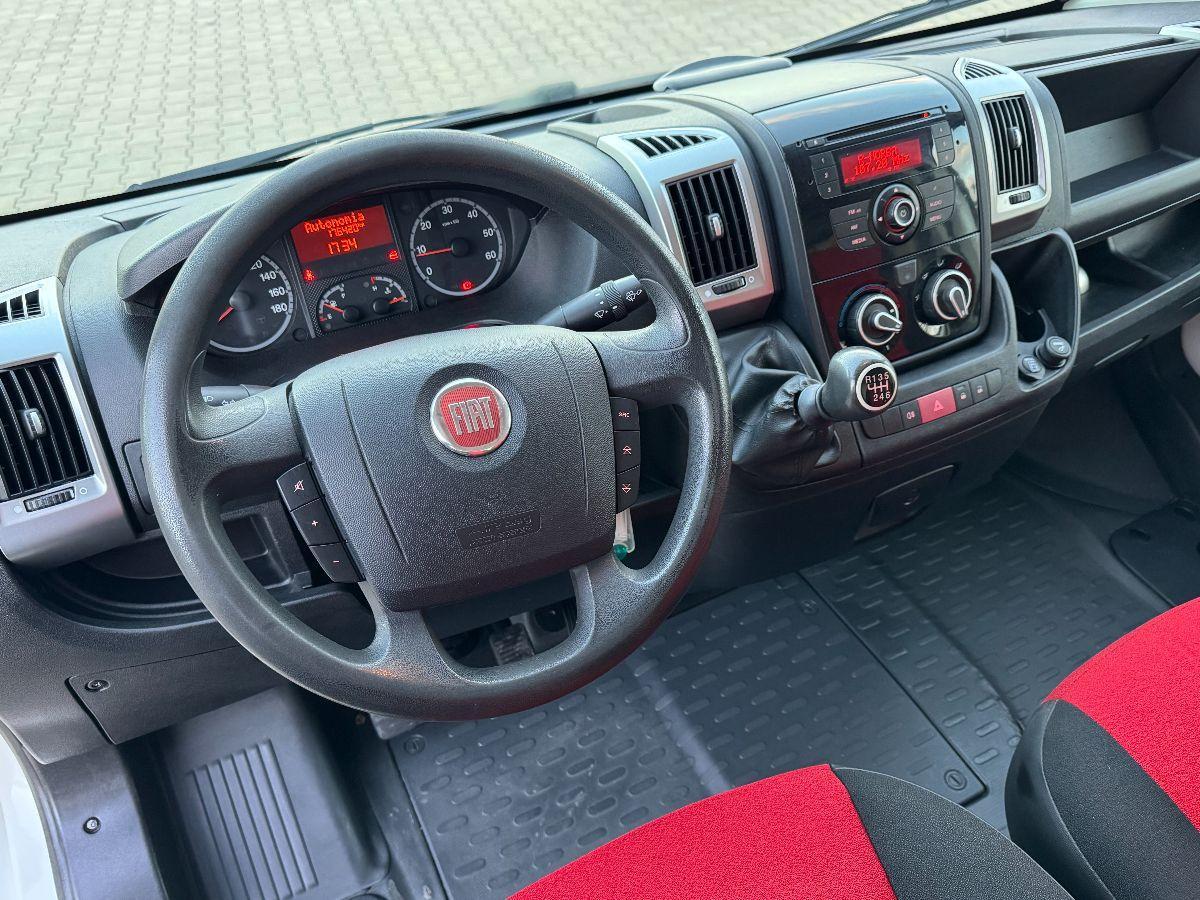 FIAT Ducato 2.3 Mjet Furgone Medio Tetto Basso