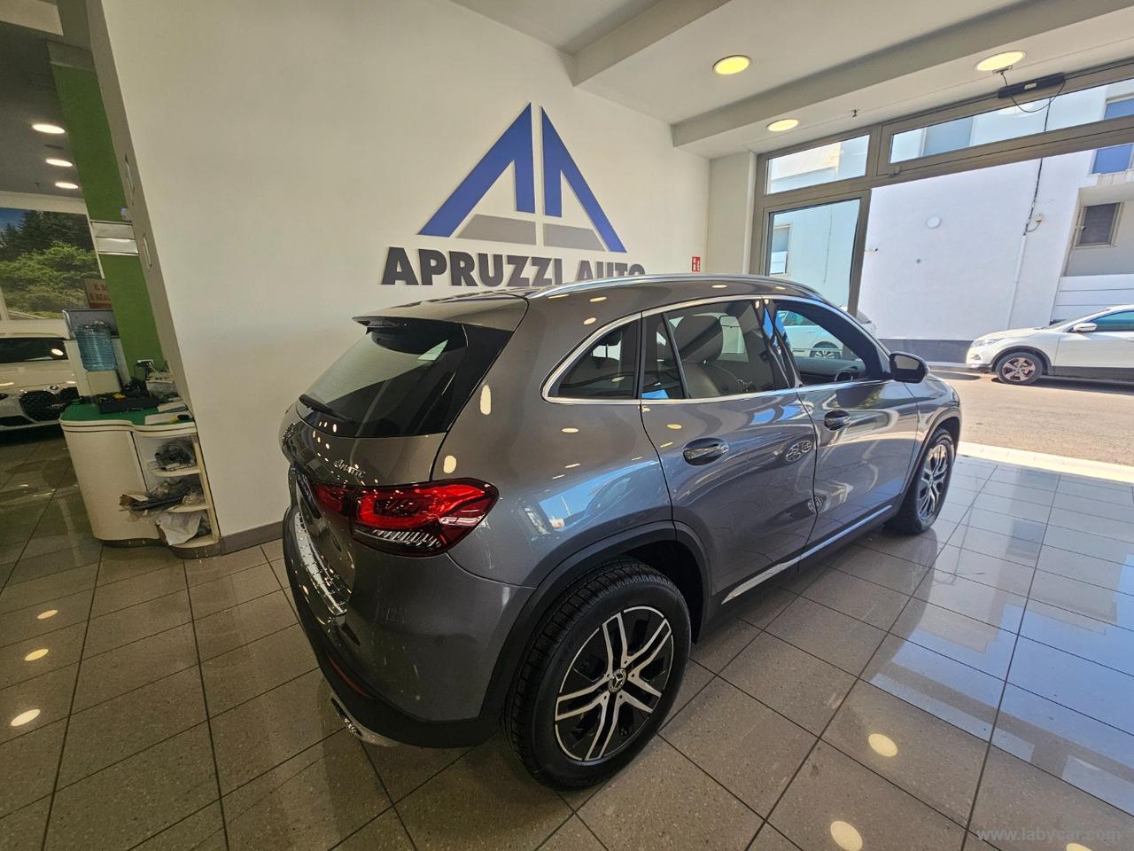 MERCEDES-BENZ GLA 220 d Automatic 4Matic Sport Plus