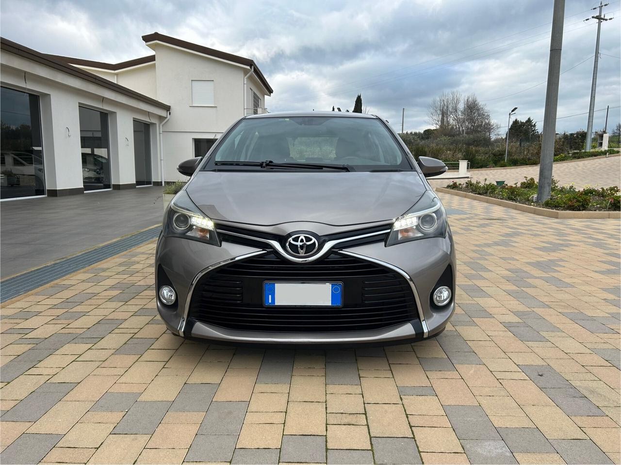 Toyota Yaris 1.4 D-4D 5 porte Lounge FULL OPTIONAL