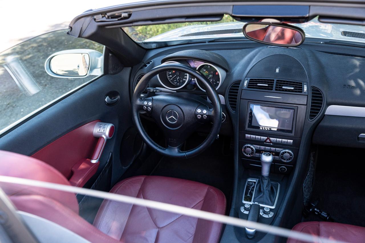 Mercedes-benz SLK 7G-Tronic V6* Pelle rossa* Airscarf* Xenon* CRS a Libretto