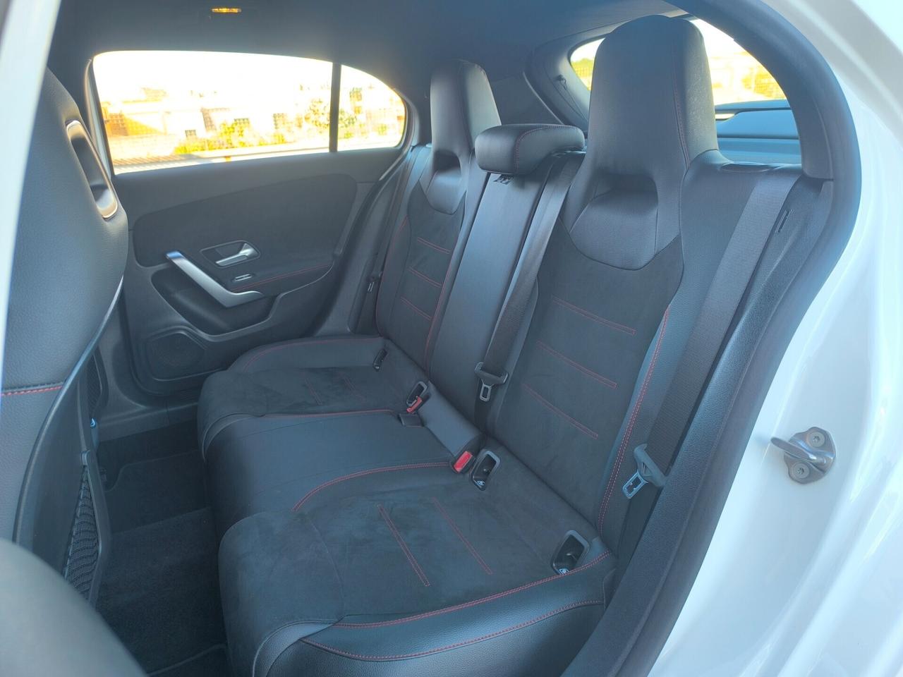 Mercedes-benz A 180 d Automatic AMG Line Premium Plus