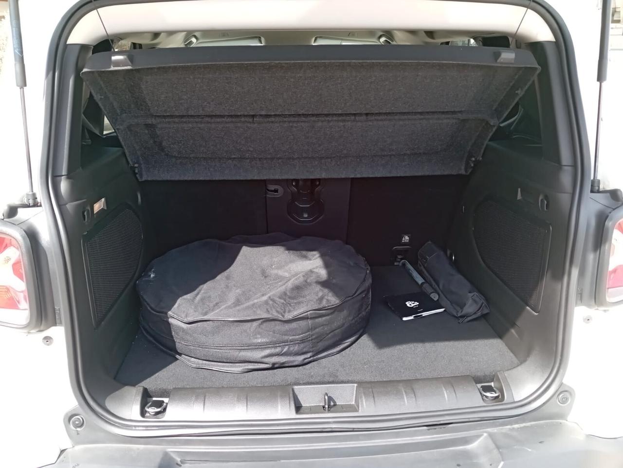 Jeep Renegade 1.6 Mjt 120 CV Limited 77000 km unipro come nuova.