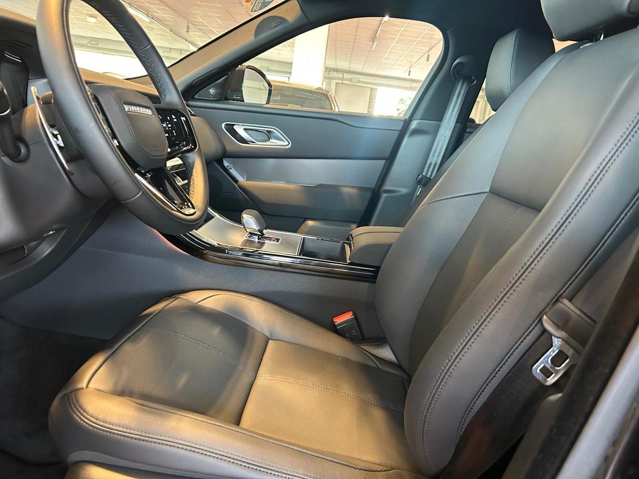 Land Rover Range Rover Velar R-DYNAMIC SE 2.0 Si4 250 CV Aut. 1200 KM