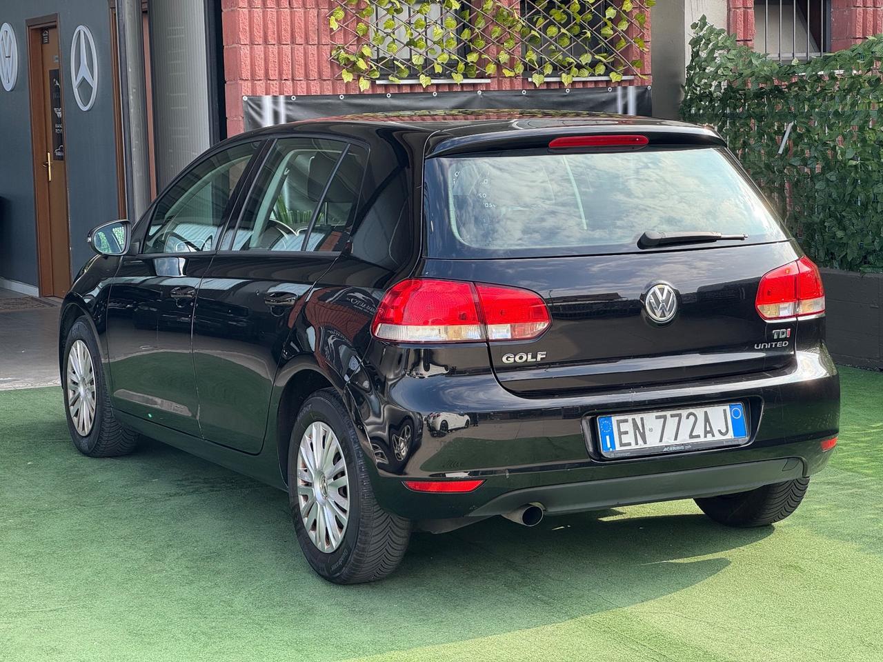 Volkswagen Golf 1.6 TDI DPF 5p. Highline