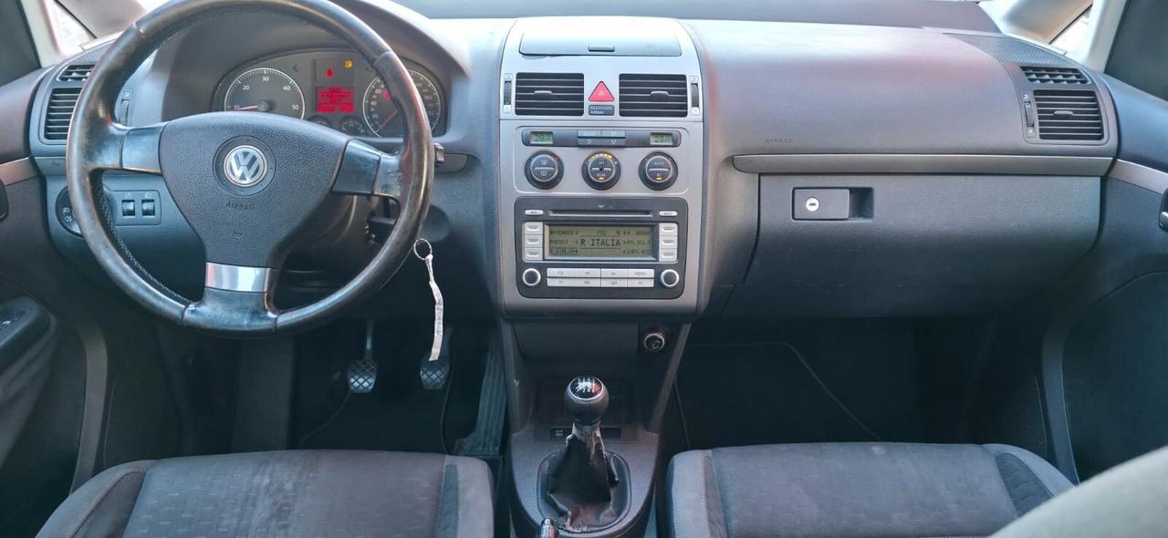 Volkswagen Touran 1.9 TDI 105CV DPF Highline 5 posti